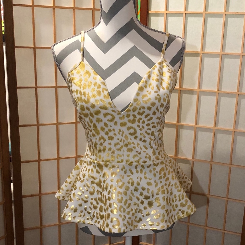 Sexy summer peplum top.